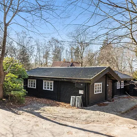 Lovely In With Sauna Vakantiehuis